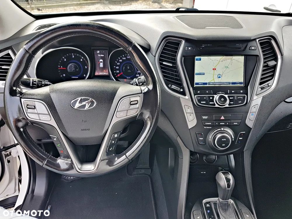 Hyundai Santa Fe 2.2 CRDI 4WD Automatik Premium - 17