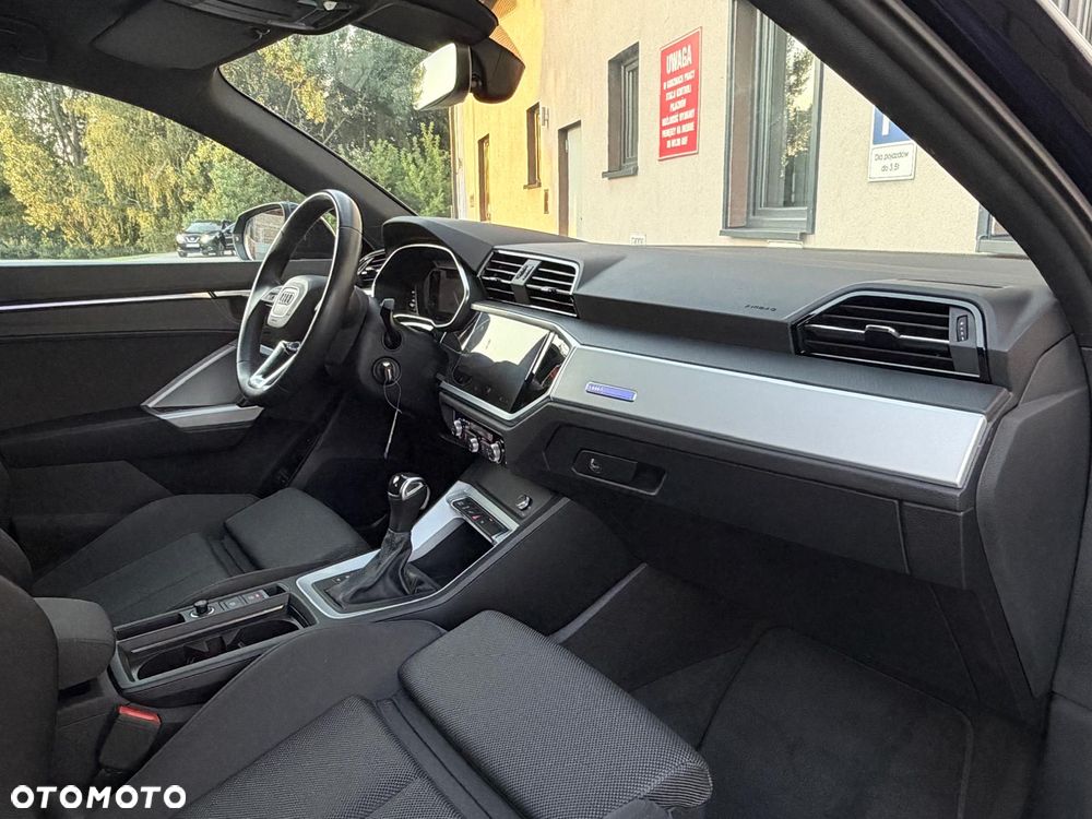 Audi Q3 Sportback 45 TFSIe S tronic S line - 31
