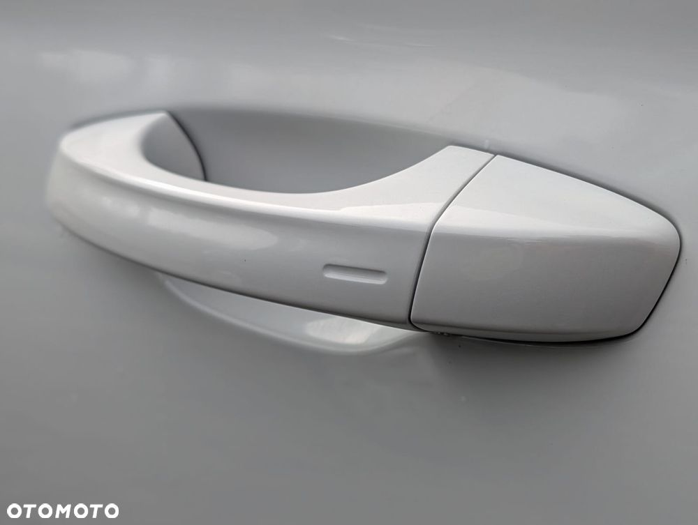 Skoda Kamiq 1.0 TSI Monte Carlo - 9