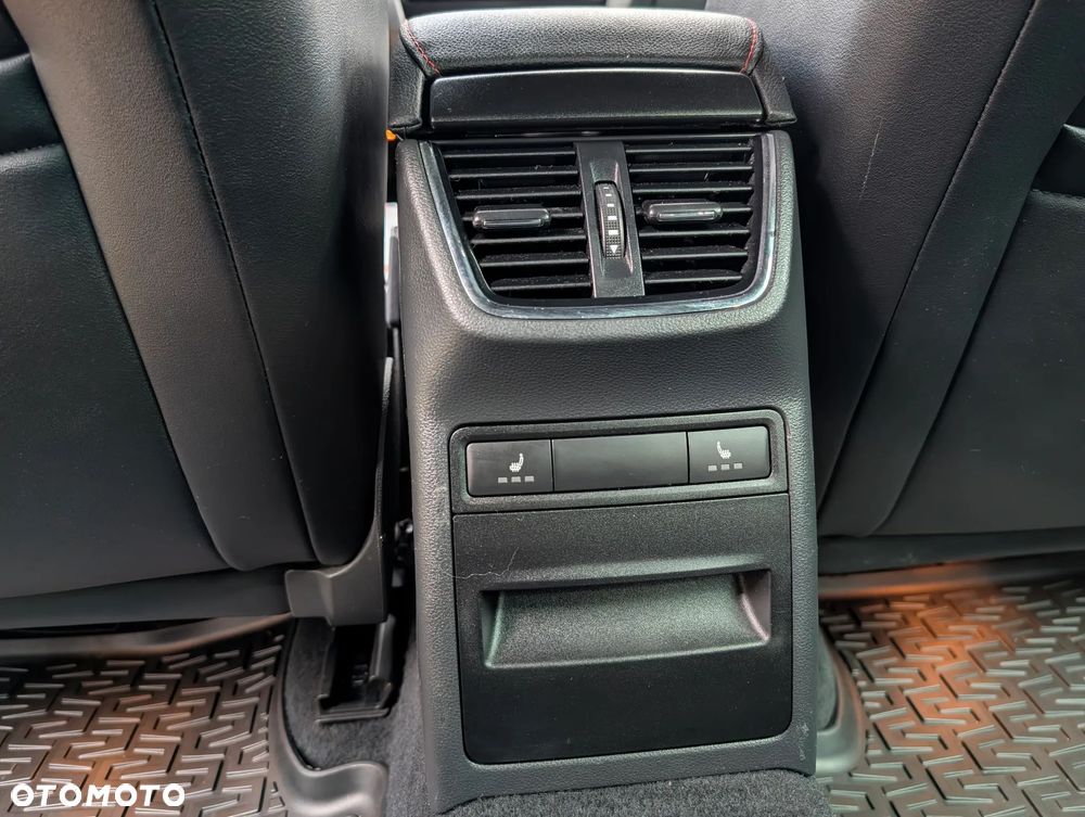 Skoda Octavia 2.0 TDI 4x4 RS DSG - 23