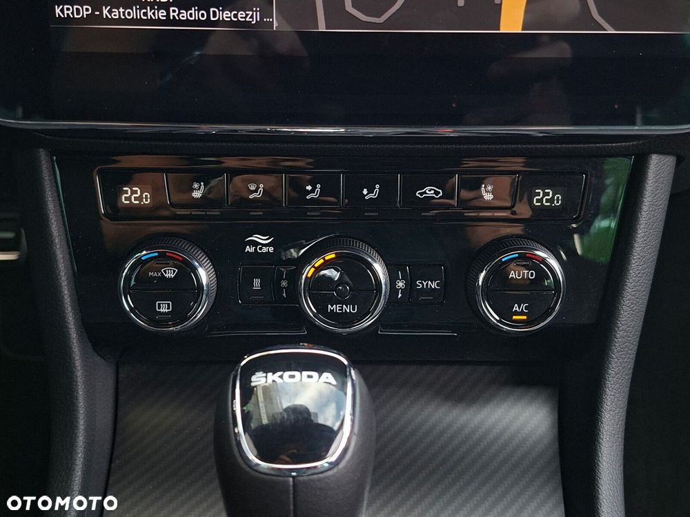 Skoda Superb 2.0 TDI SCR Sportline DSG - 25