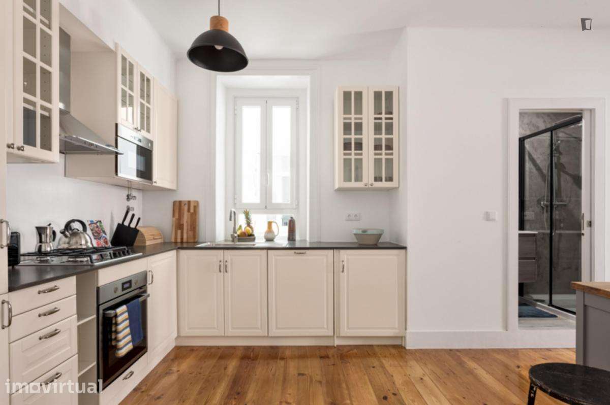 Apartamento com 3 quartos - localizado em Arroios Lisbon - Grande imagem: 4/12