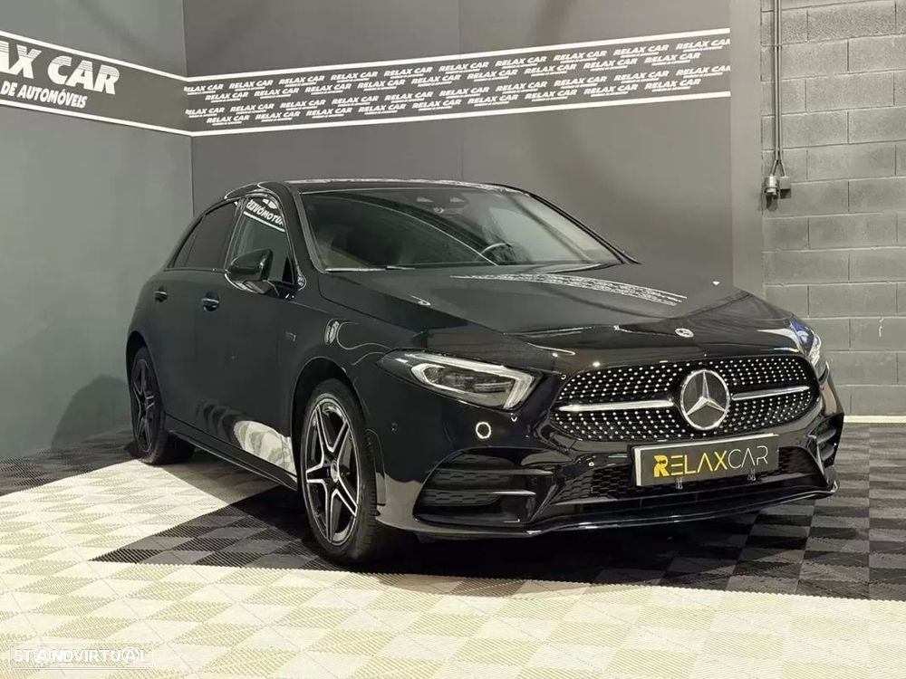 Mercedes-Benz A 250 e AMG Line - 3