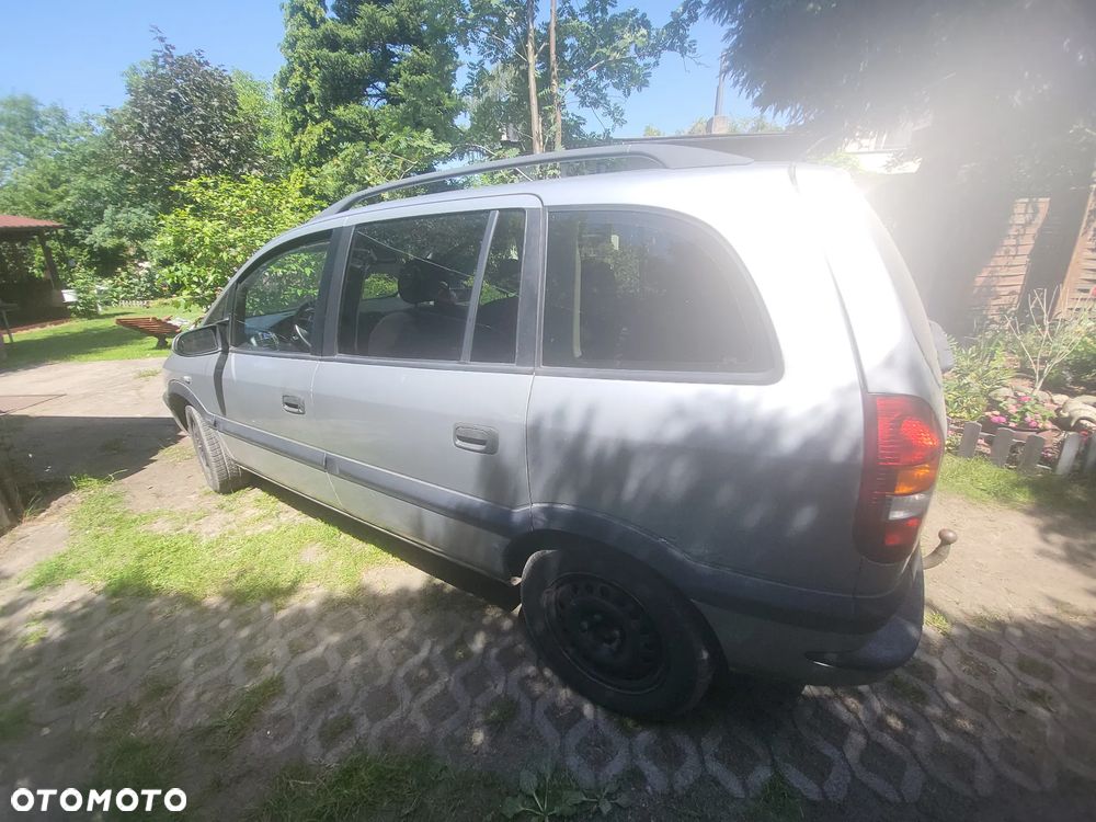 Opel Zafira 2.0 DTI Njoy - 5
