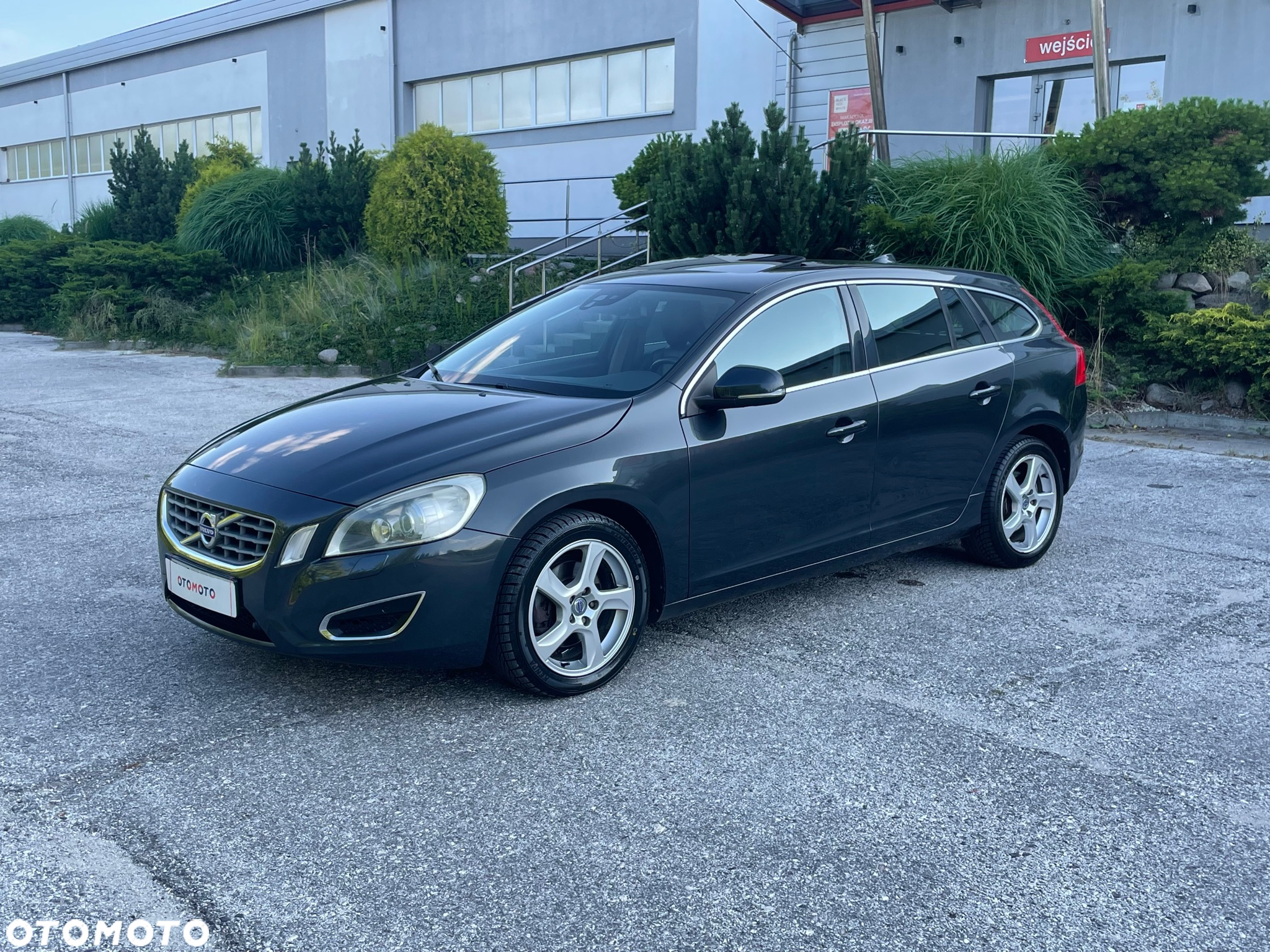 Volvo V60 D3 Geartronic Summum - 37