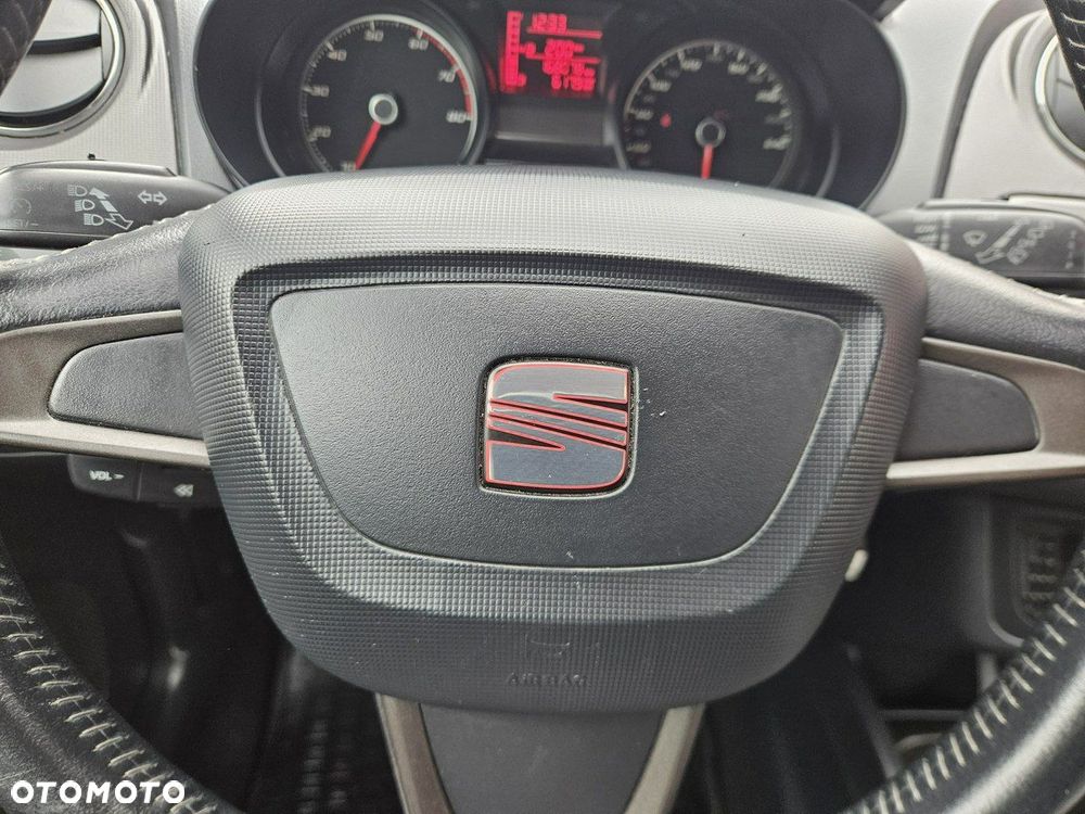 Seat Ibiza 1.4 16V Style - 28