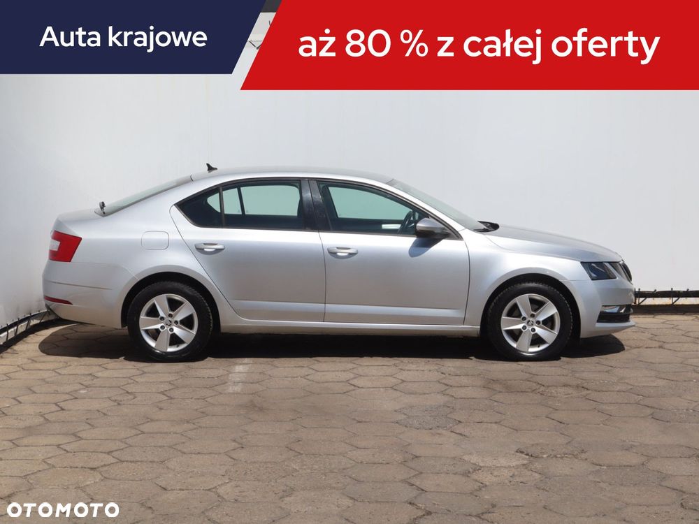Skoda Octavia - 8