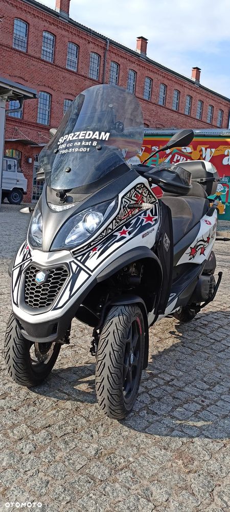 Piaggio MP-3 - 1