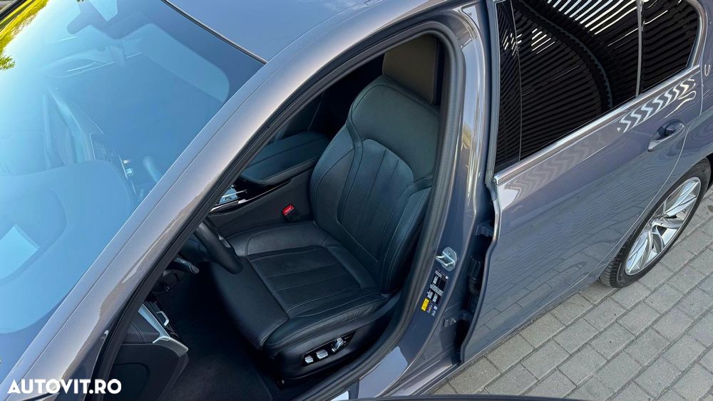 BMW Seria 5 530e xDrive Aut. Luxury Line - 18