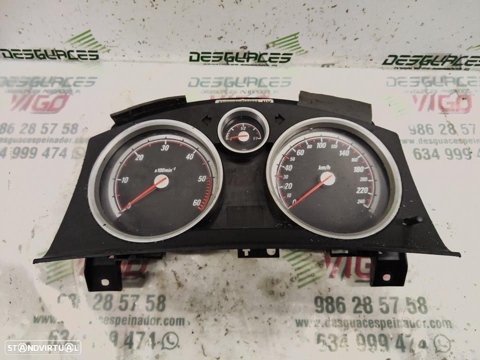 QUADRANTE OPEL ASTRA H GTC - 1