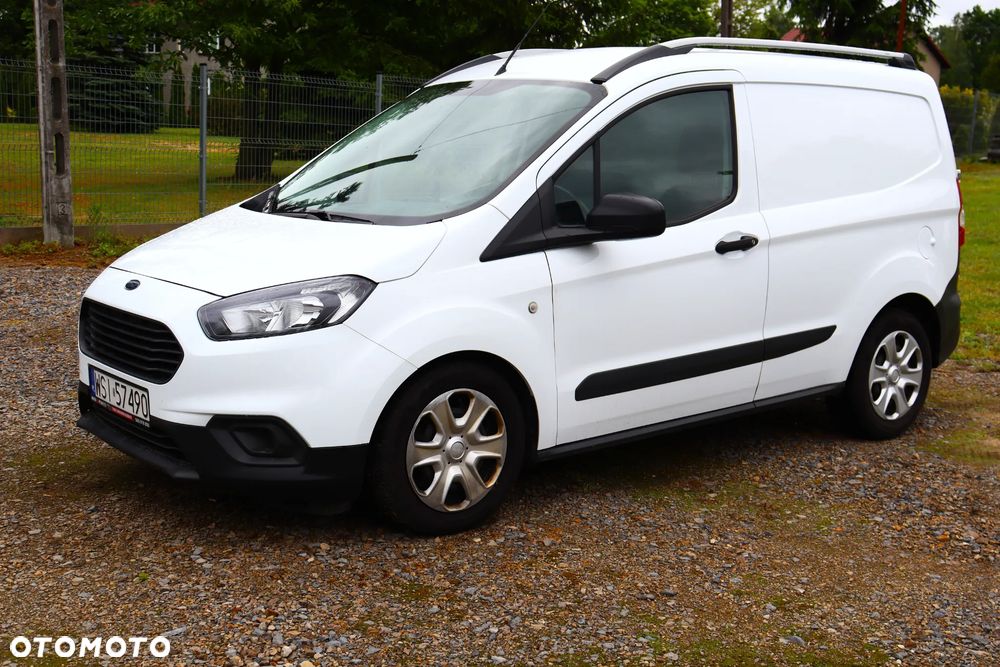Ford TRANSIT COURIER