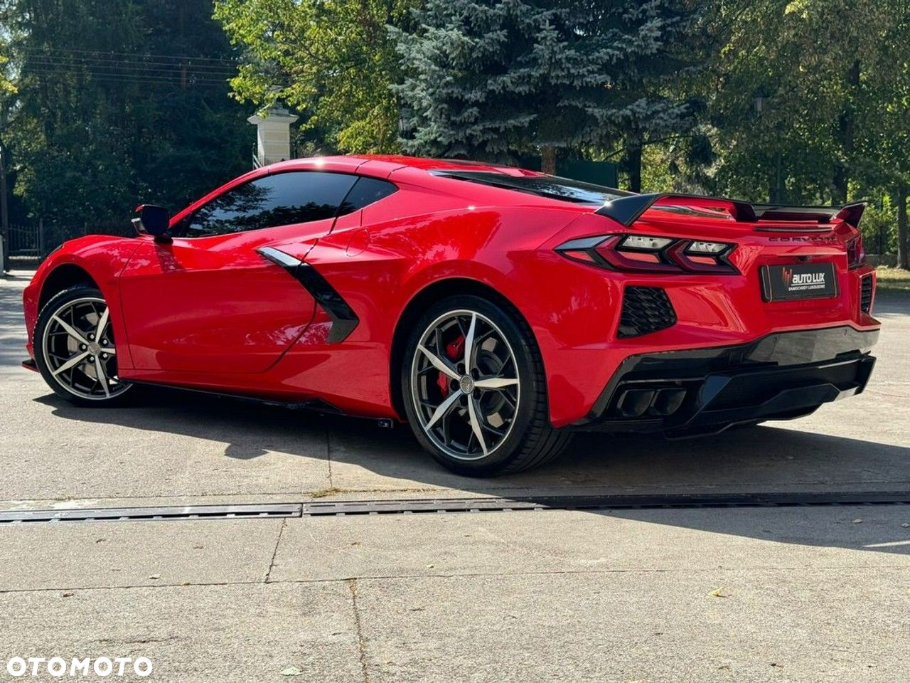 Chevrolet Corvette - 5