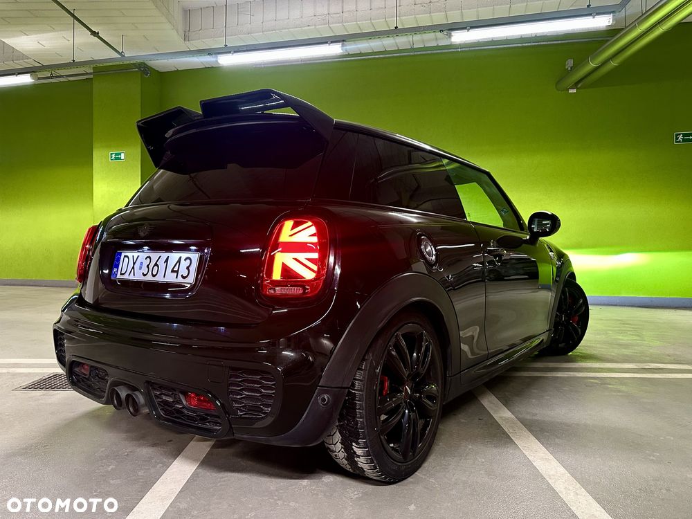 MINI John Cooper Works Essential Trim - 7