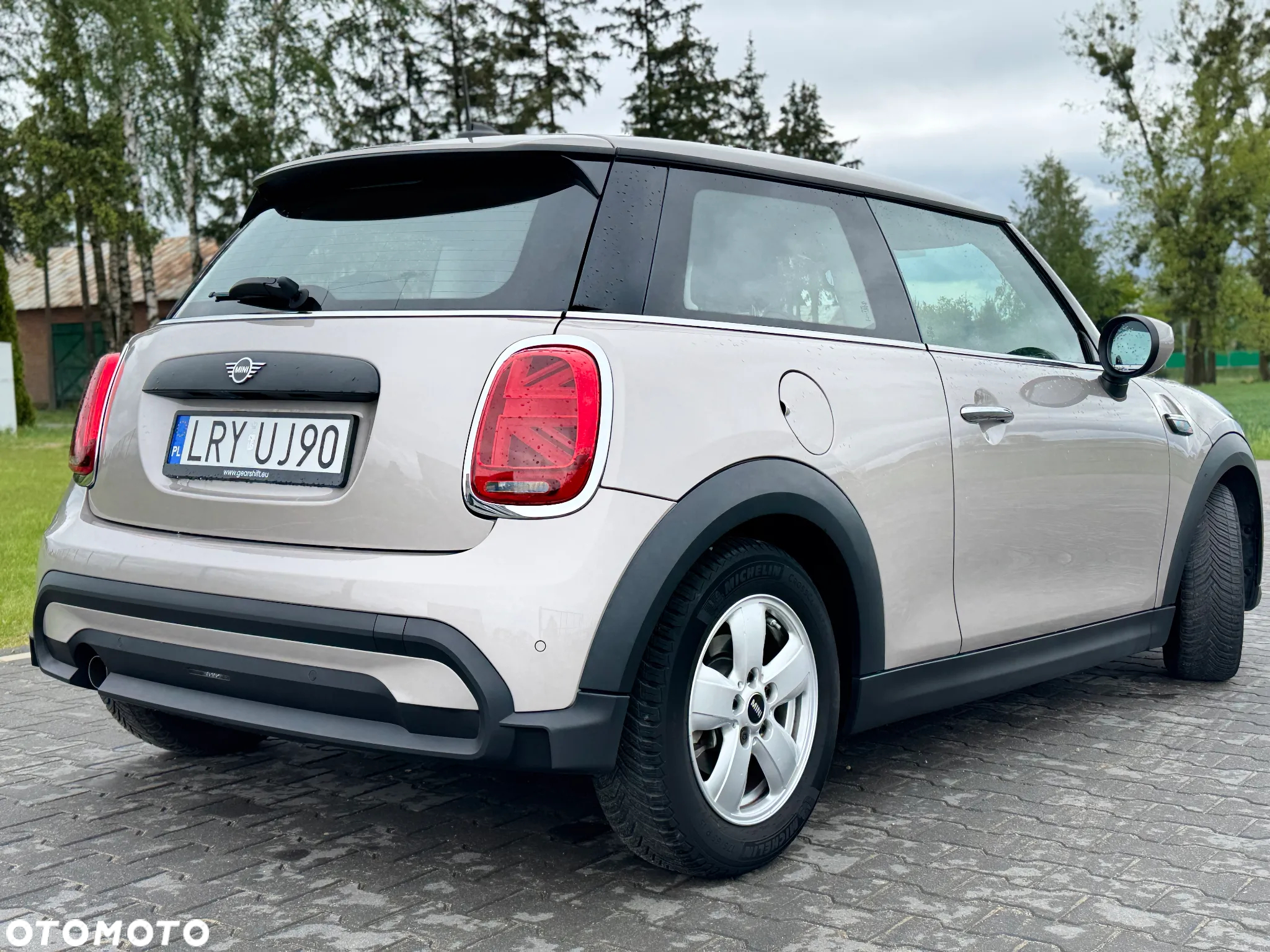 MINI ONE Classic Trim - 10
