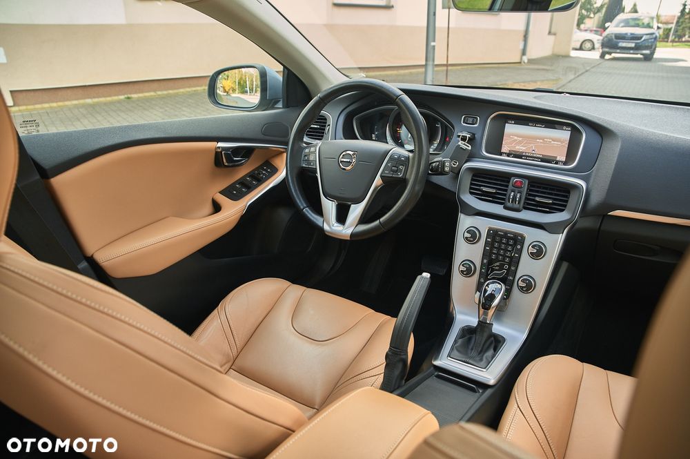 Volvo V40 D2 Geartronic Inscription - 33