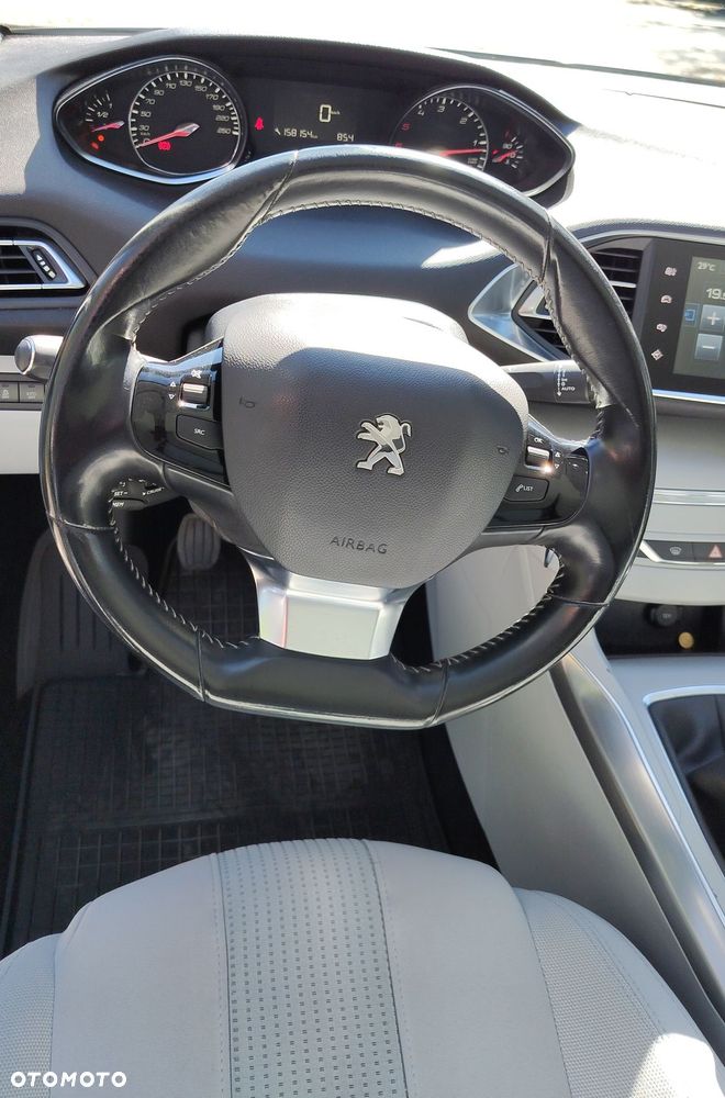 Peugeot 308 BlueHDi FAP 120 Stop & Start Allure - 19