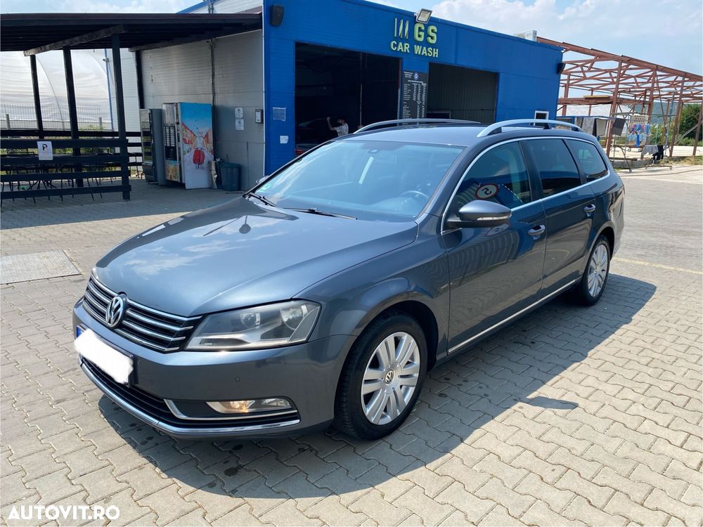 Volkswagen Passat - 2