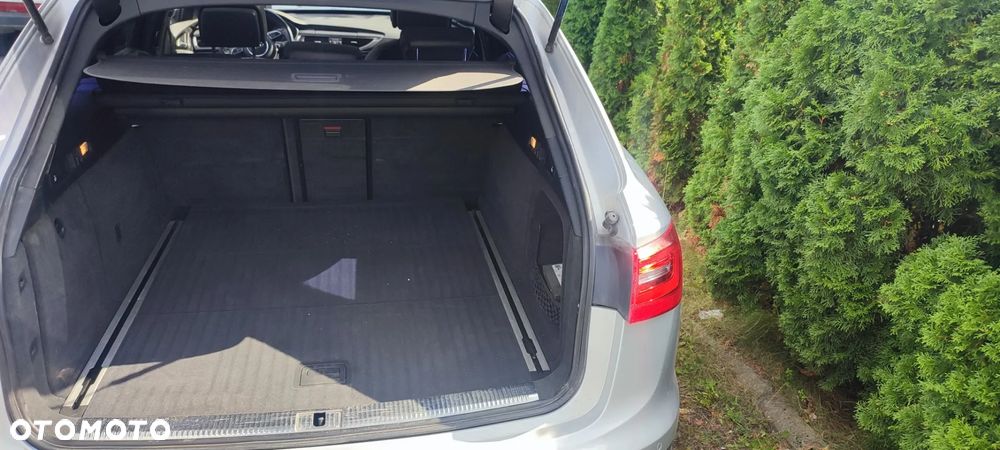 Audi A6 Allroad - 11