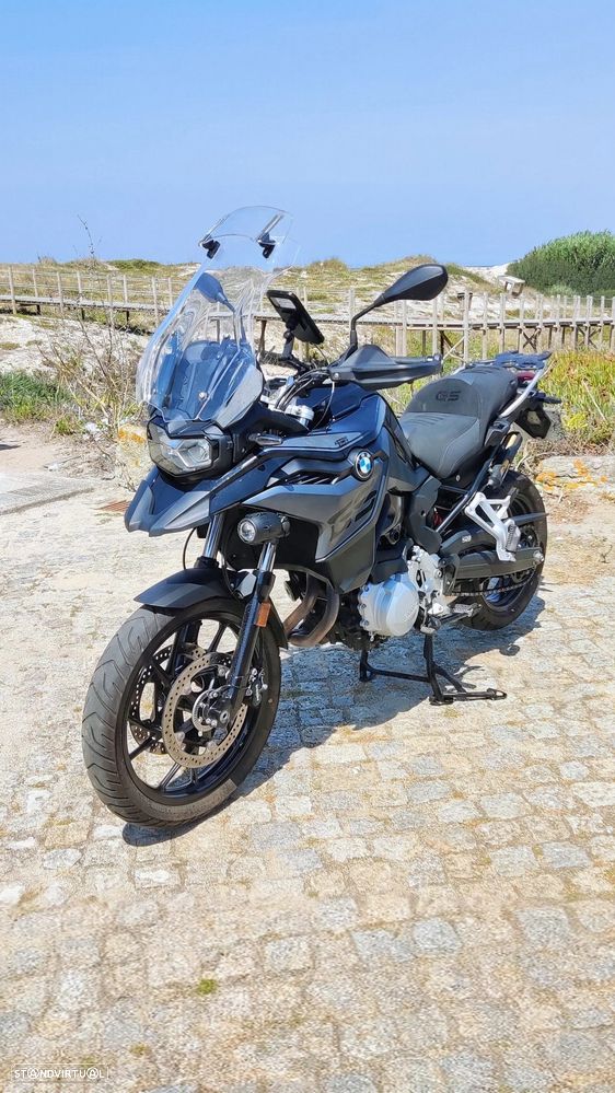 BMW F 750 GS Triple Black - 10