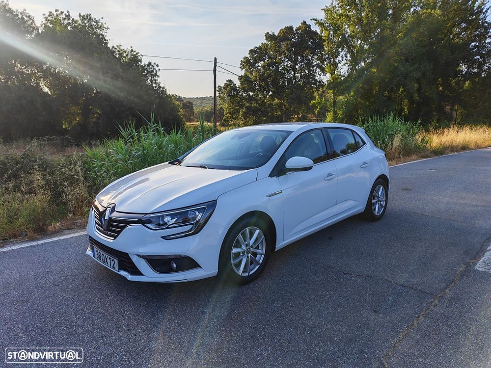 Renault Mégane 1.5 dCi Intens - 17