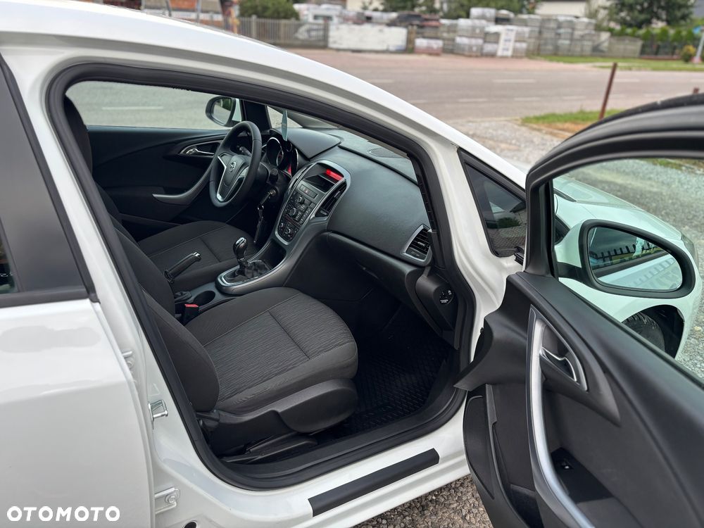 Opel Astra - 9