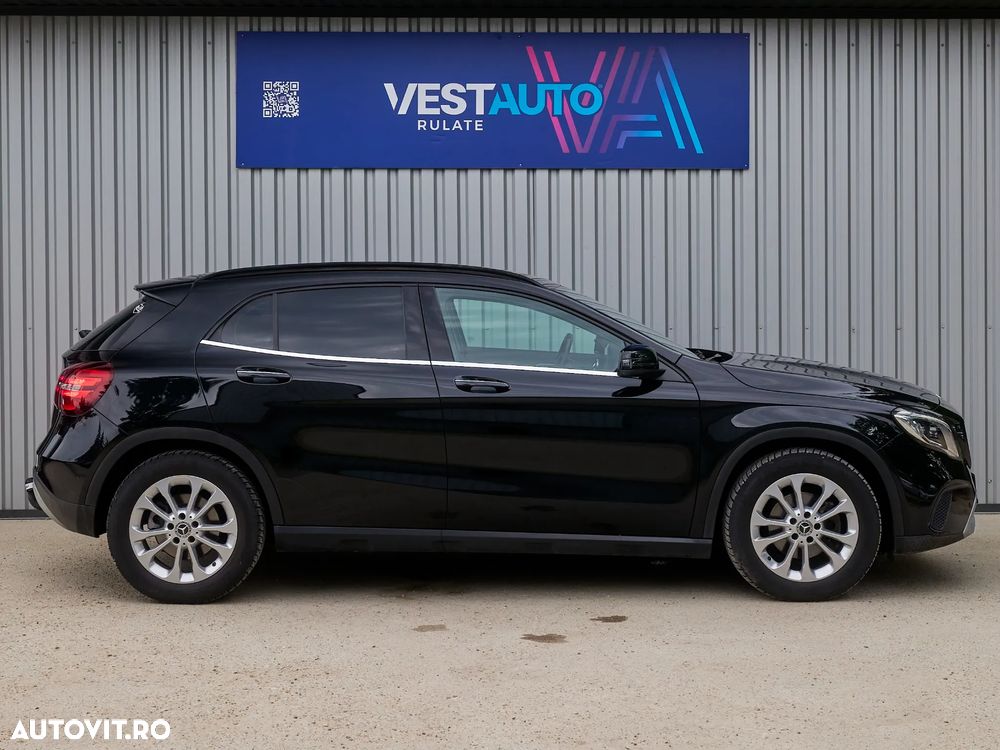 Mercedes-Benz GLA 180 d 7G-DCT Urban - 8
