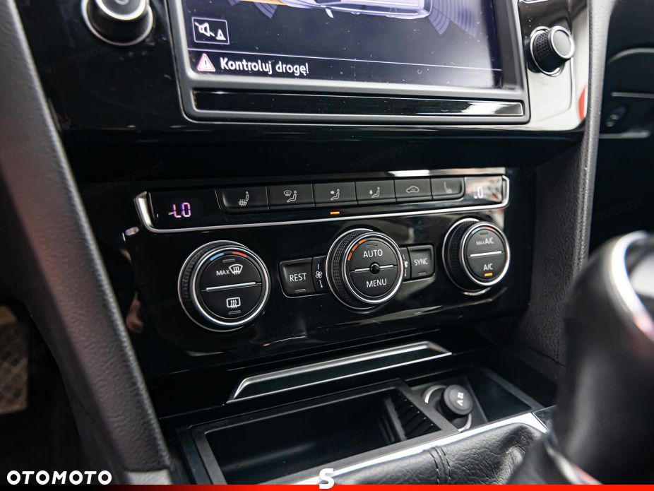 Volkswagen Passat 2.0 TDI BMT Highline - 19