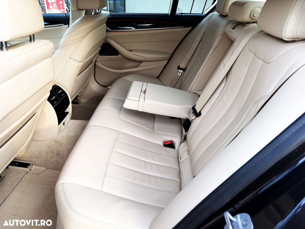 BMW Seria 5 530i Aut. - 6