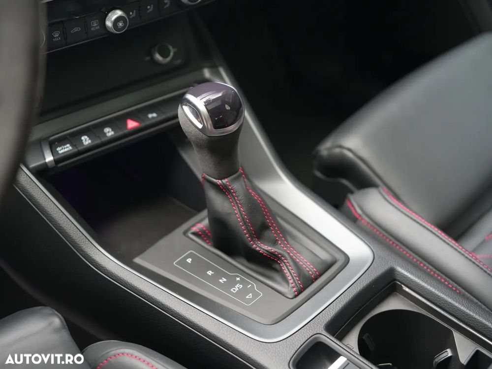Audi RS Q3 RSQ3 2.5 TFSI quattro S tronic - 22