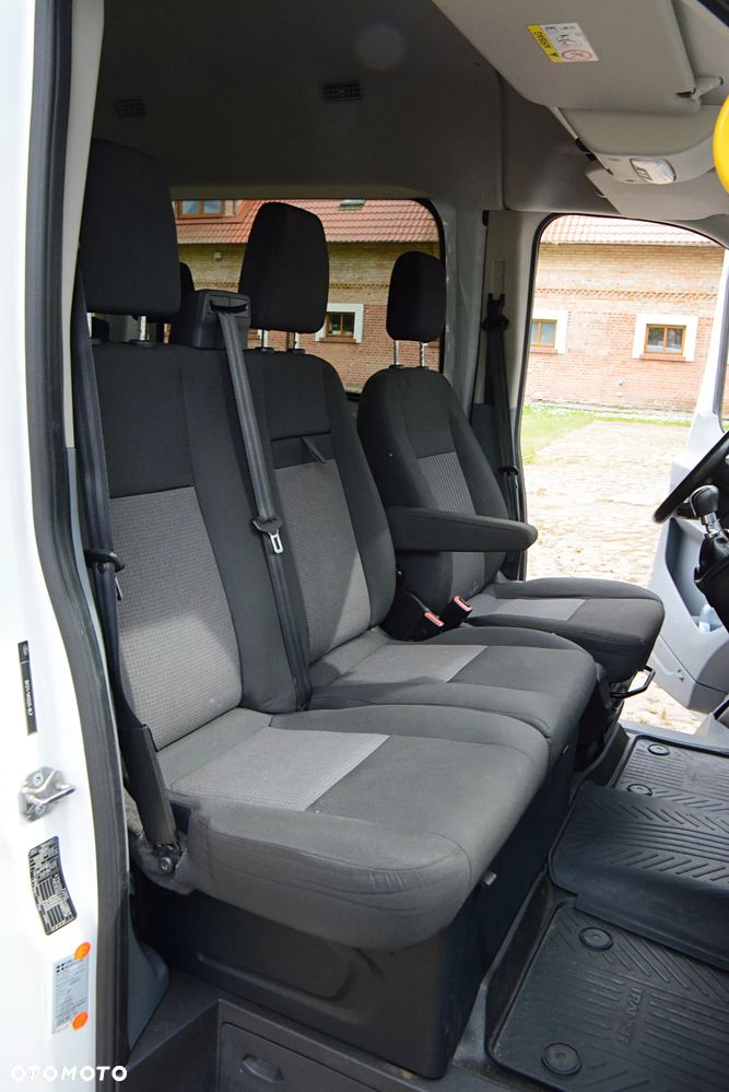 Ford Transit - 16