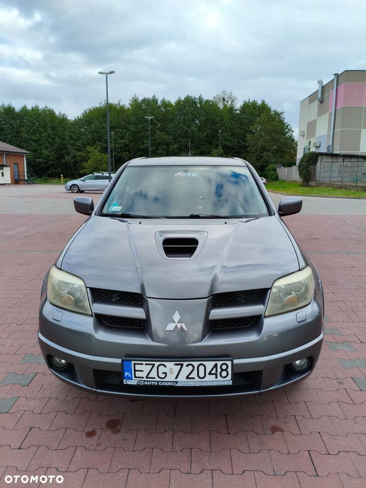 Mitsubishi Outlander 2.0 Turbo 4WD - 20