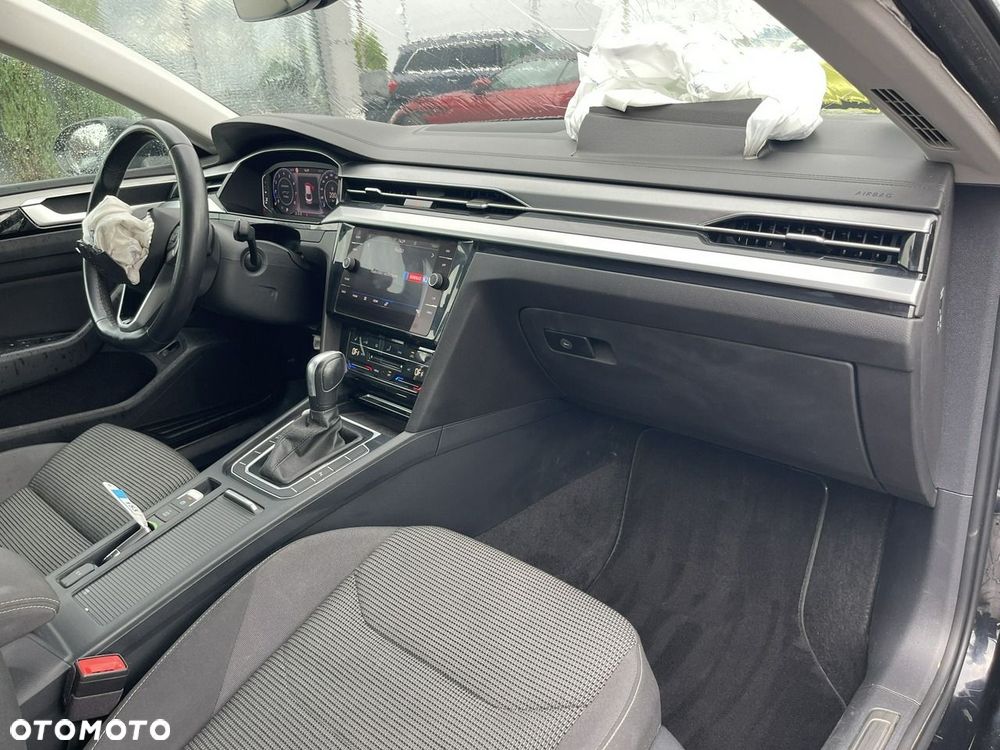 Volkswagen Arteon 2.0 TSI Essence DSG - 10