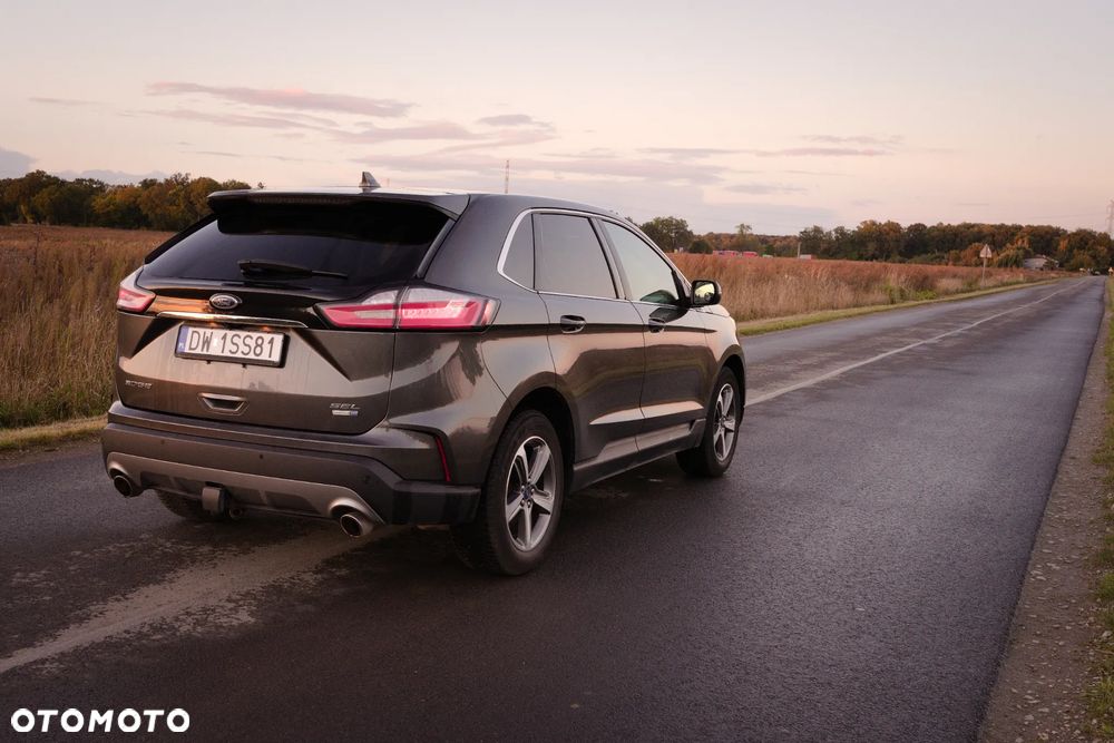 Ford Edge - 18