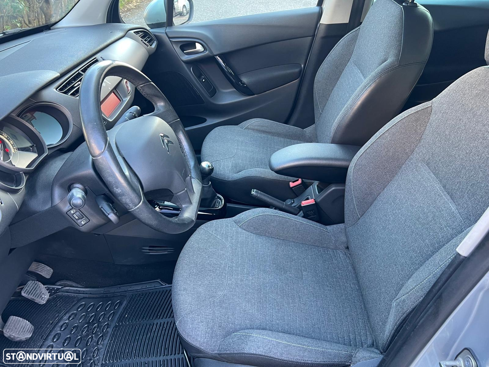 Citroën C3 1.2 PureTech Attraction - 6