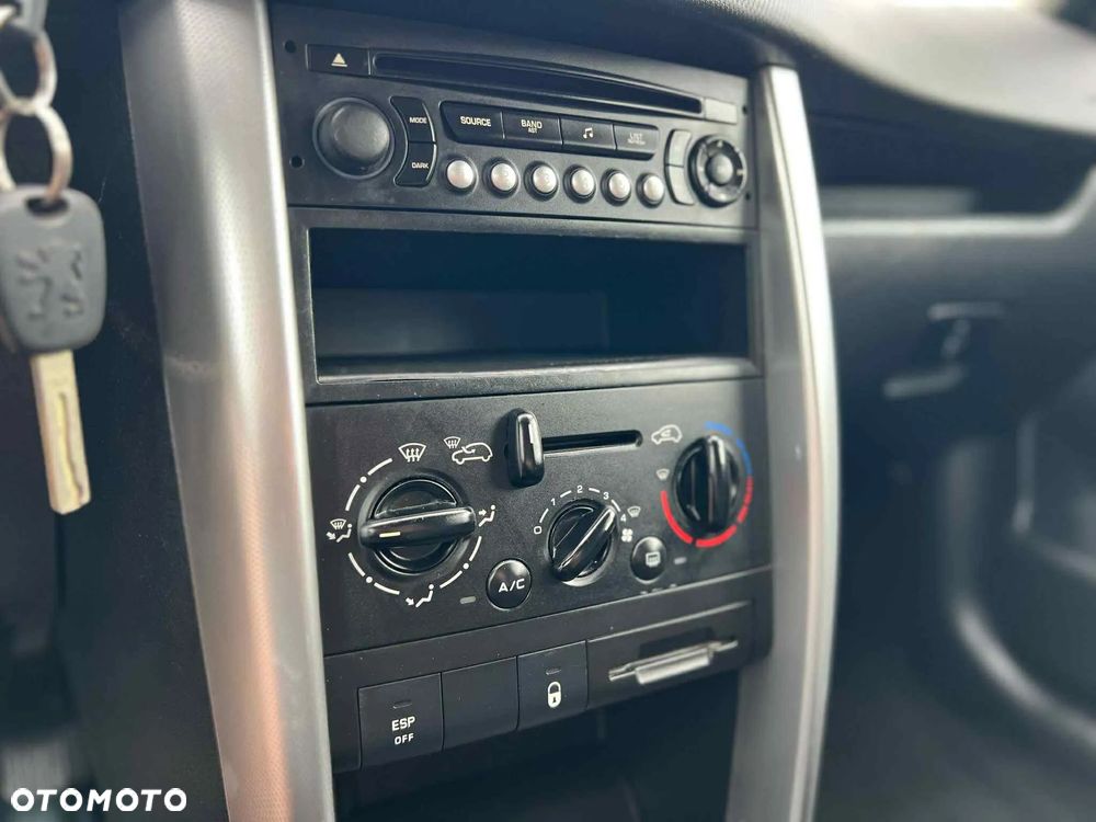 Peugeot 207 1.6 VTi Sporty - 17