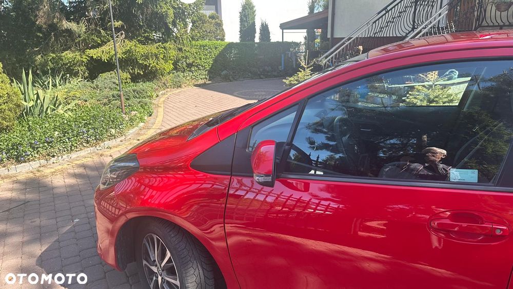 Toyota Yaris 1.5 Premium - 15