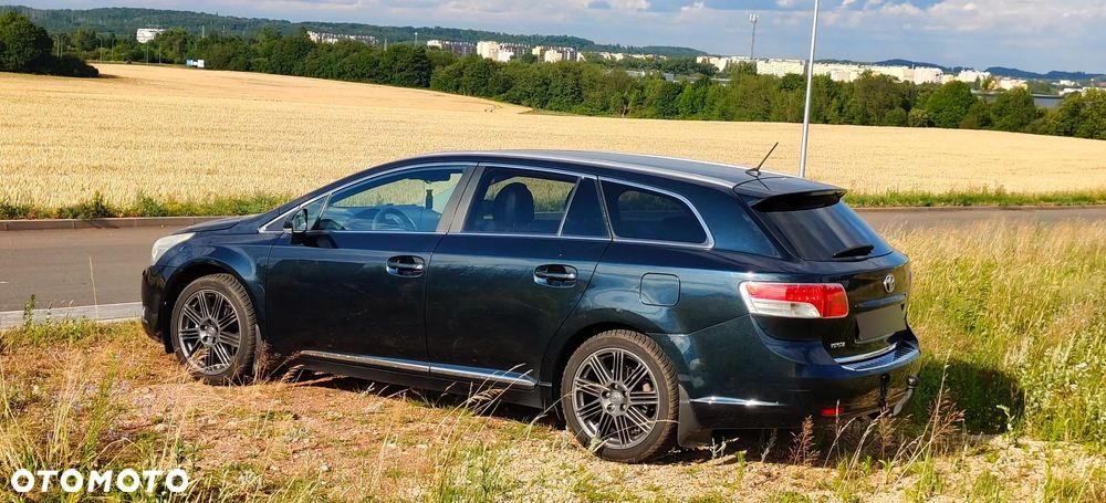 Toyota Avensis 2.0 Premium MS - 4