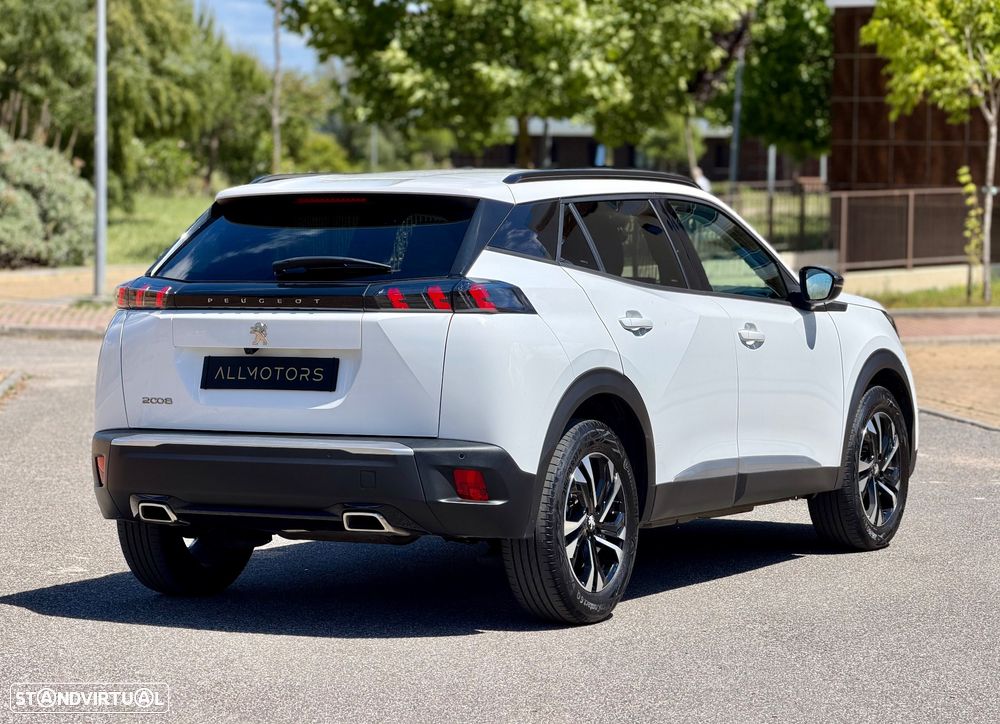 Peugeot 2008 PureTech 130 EAT8 Allure - 6