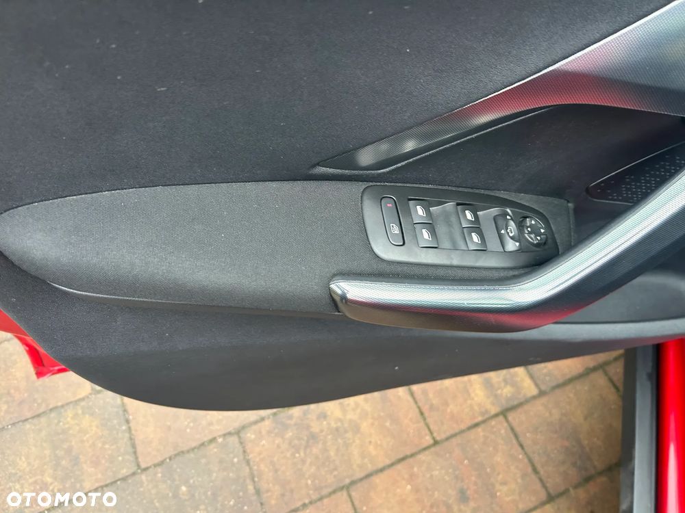 Peugeot 2008 PureTech 110 Stop&Start Allure - 11