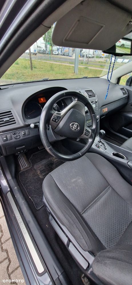 Toyota Avensis 2.0 Sol plus MS - 11