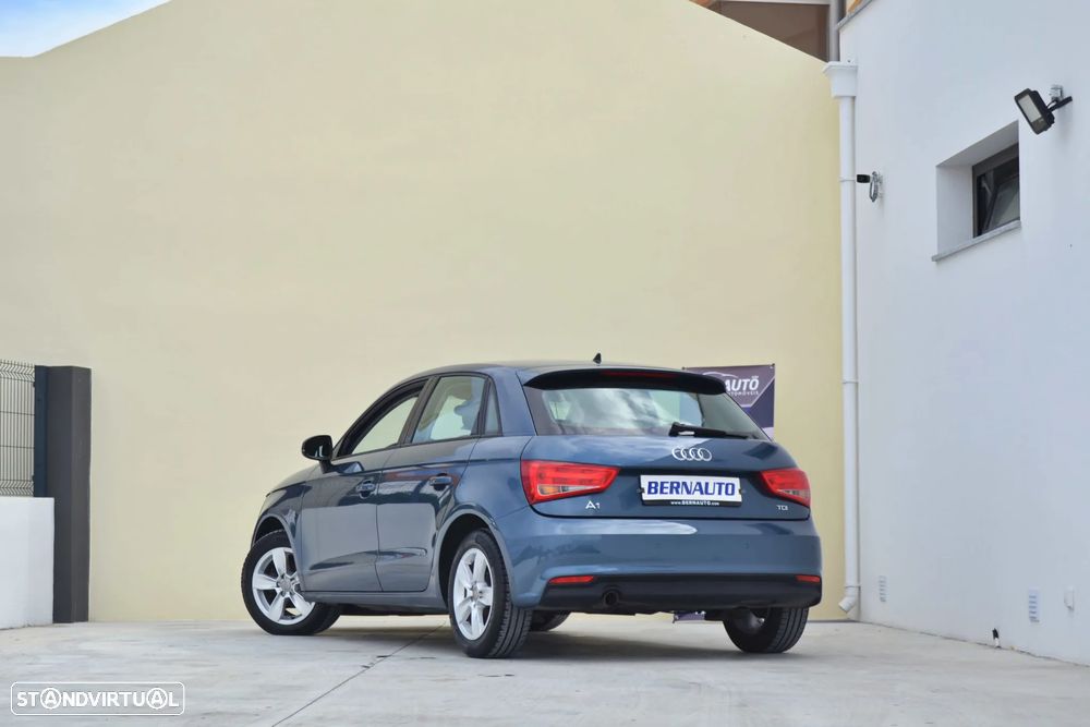 Audi A1 Sportback 1.4 TDI S tronic - 9