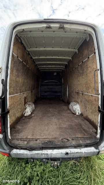 Mercedes-Benz Sprinter - 13