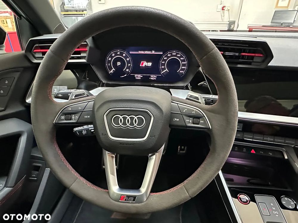 Audi RS3 Sportback - 18