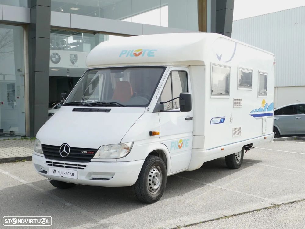 Mercedes-Benz Sprinter - 1