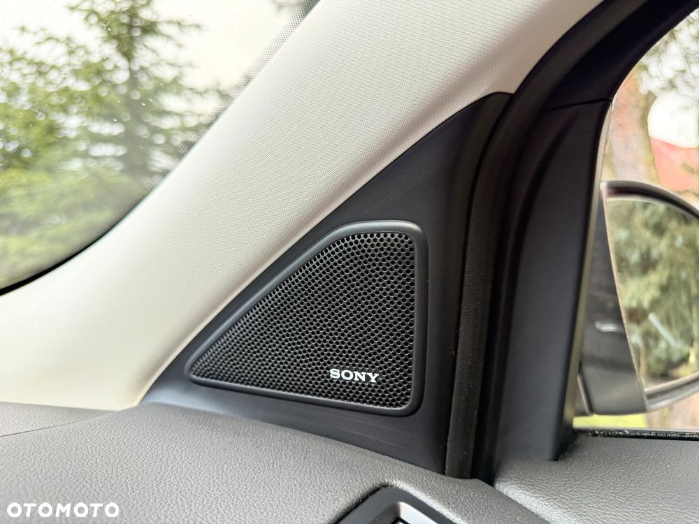 Ford Kuga 1.5 EcoBoost 2x4 Titanium - 35