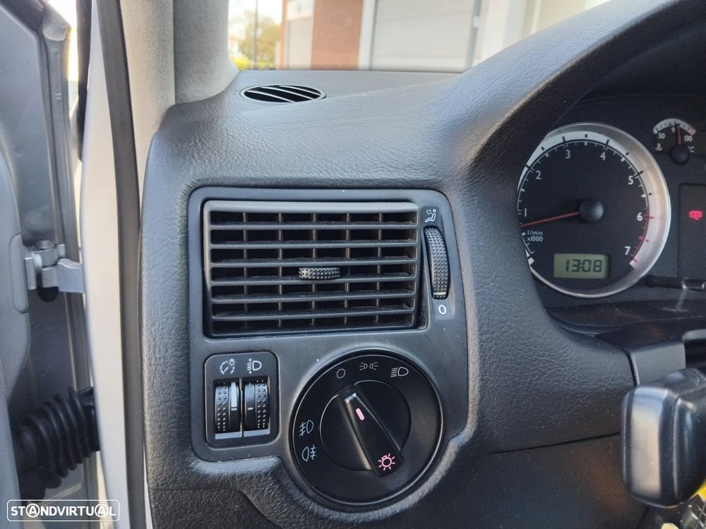 VW Golf 1.4i Confortline JE+AC - 17