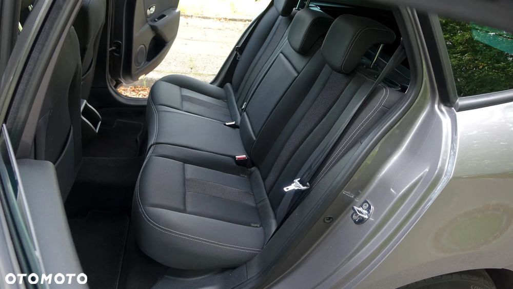 Renault Megane - 7