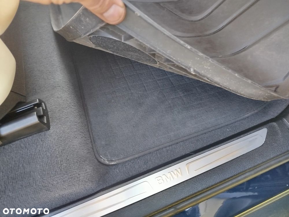 BMW X5 sDrive25d - 32