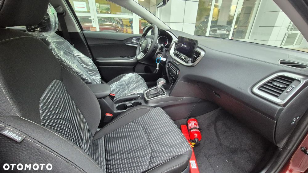 Kia XCeed 1.6 T-GDI M DCT - 17