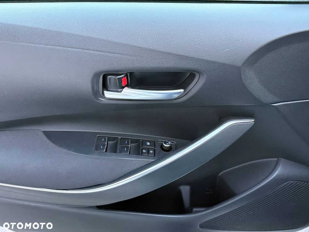 Toyota Corolla 1.8 Hybrid Comfort - 15